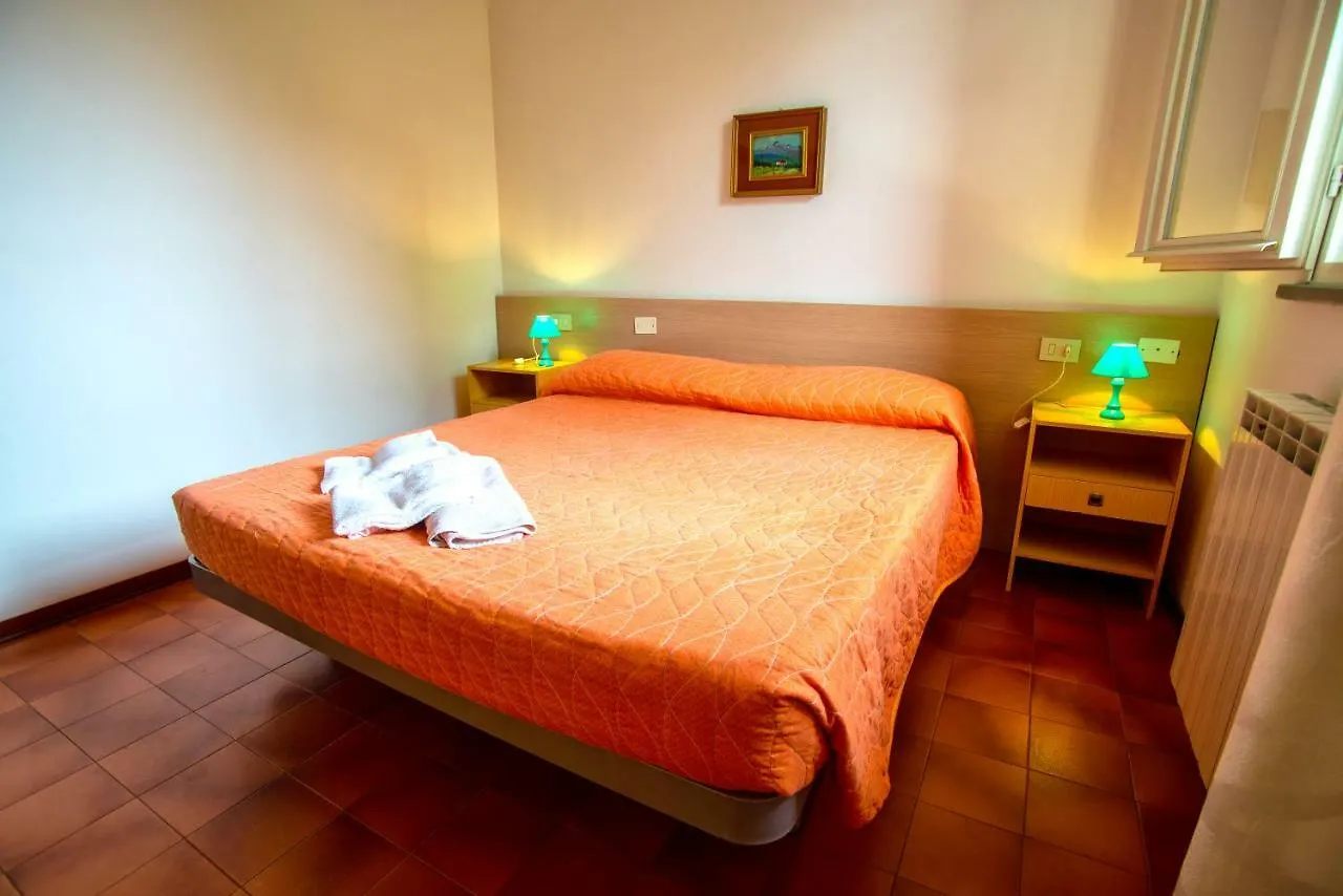 Agenzia Vear - Villa Serena Comacchio