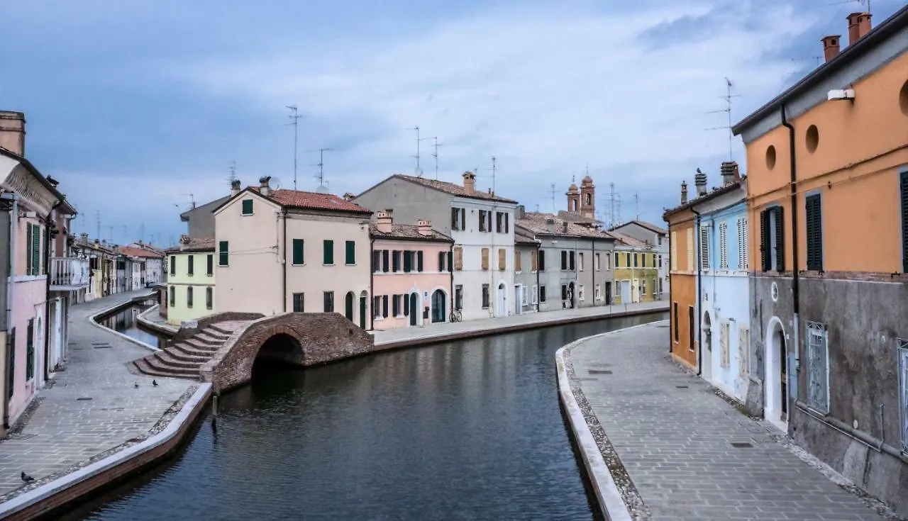 Agenzia Vear - Villa Serena Comacchio